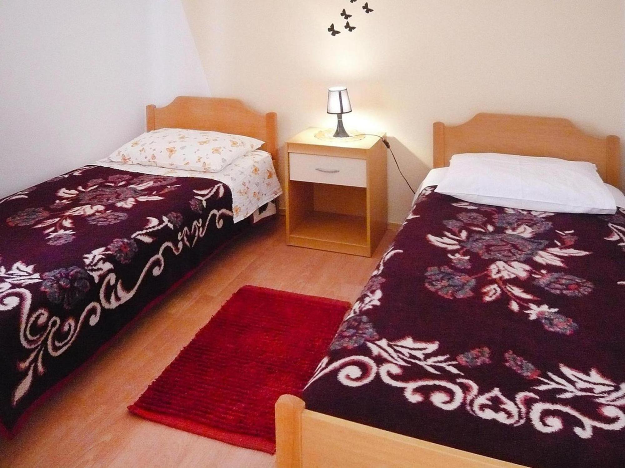 Apartments Ljilja In Privlaka, Near Sandy Beach Privlaka  Εξωτερικό φωτογραφία