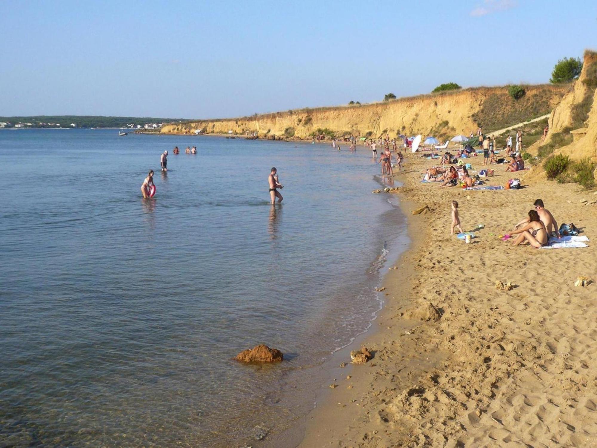 Apartments Ljilja In Privlaka, Near Sandy Beach Privlaka  Εξωτερικό φωτογραφία